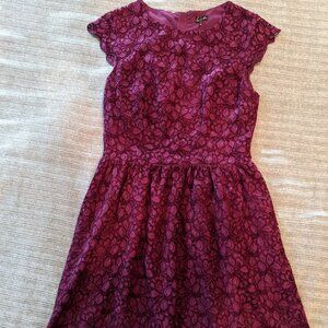 Aritzia "talula" Burgundy Lace Dress Size 4